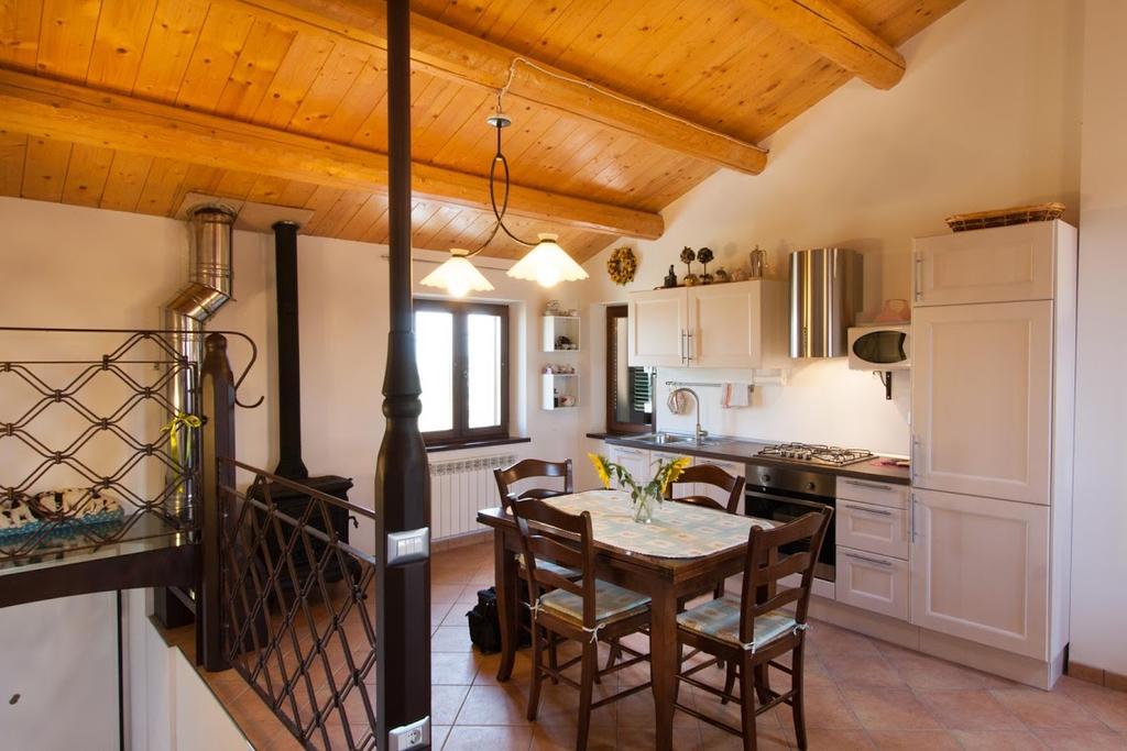 Casa Vacanze Angelica Ostra Vetere Extérieur photo